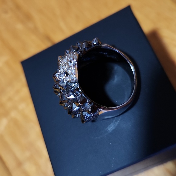 Hedgehog ring - Picture 3 of 3